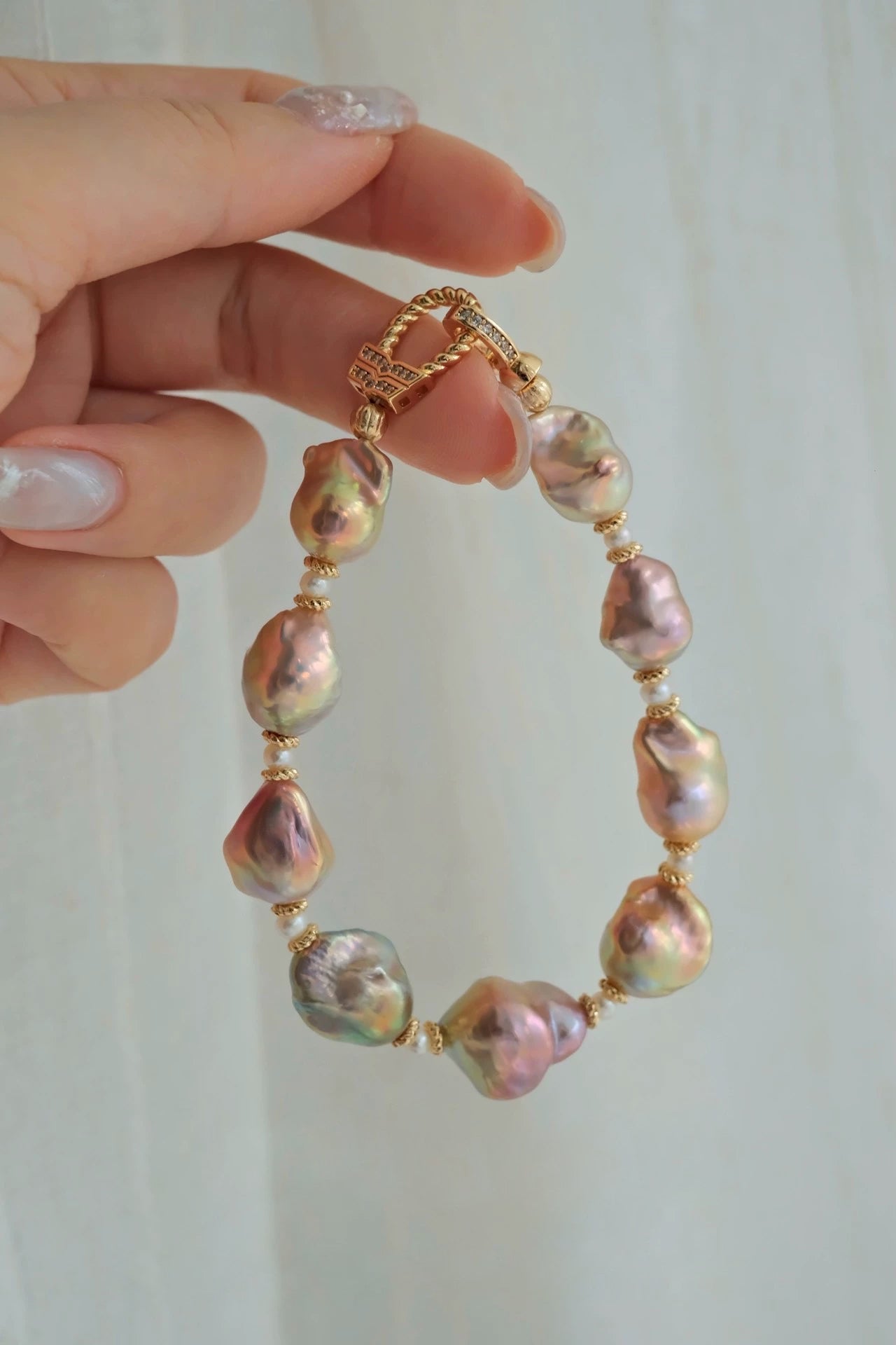 7.5 " Baroque Pearl Bracelet