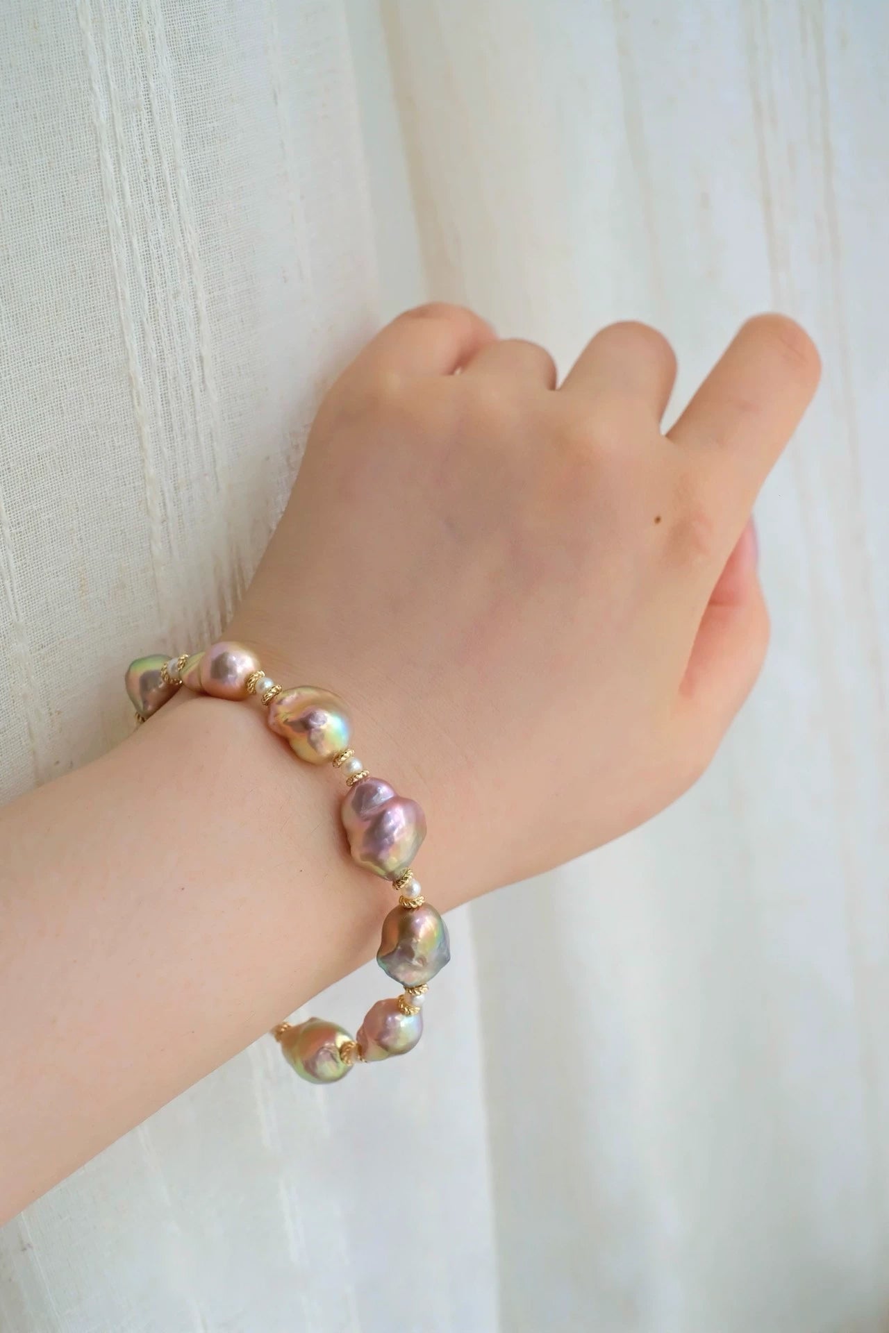 7.5 " Baroque Pearl Bracelet