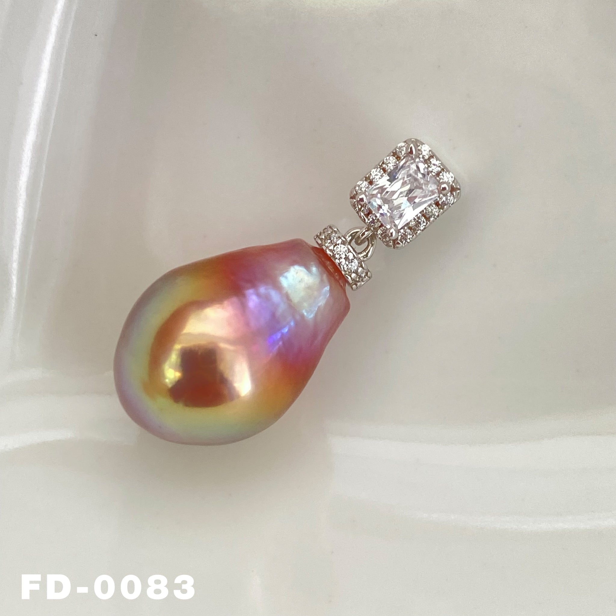24.5mm Freshwater Edison Pearl Pendant