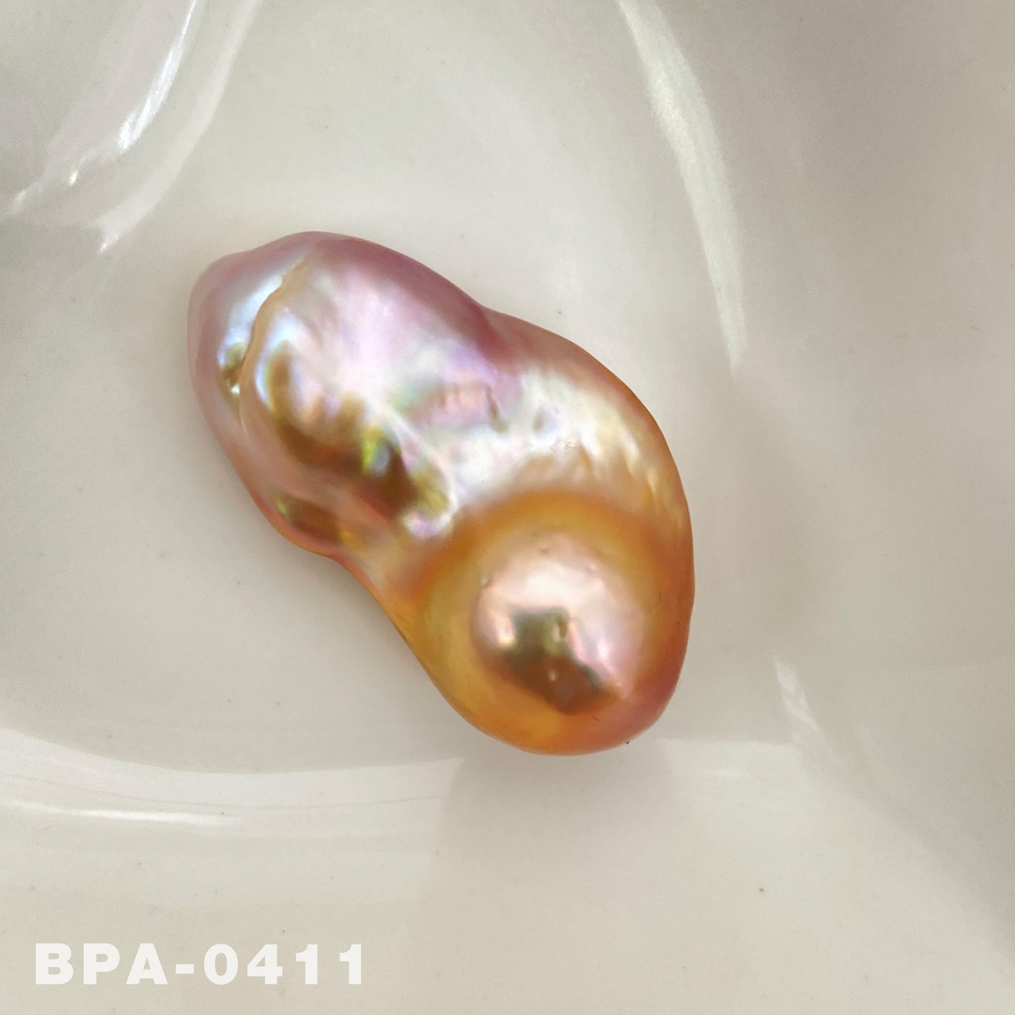 32.8mm Freshwater Fireball Baroque Pearl