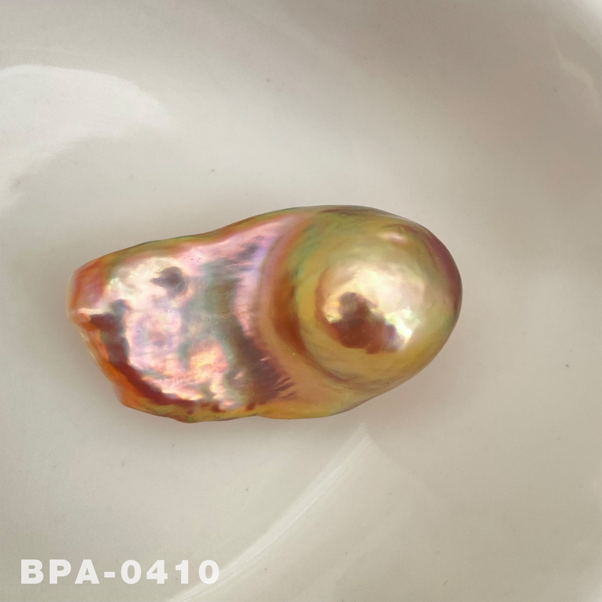 30.5mm Freshwater Fireball Baroque Pearl