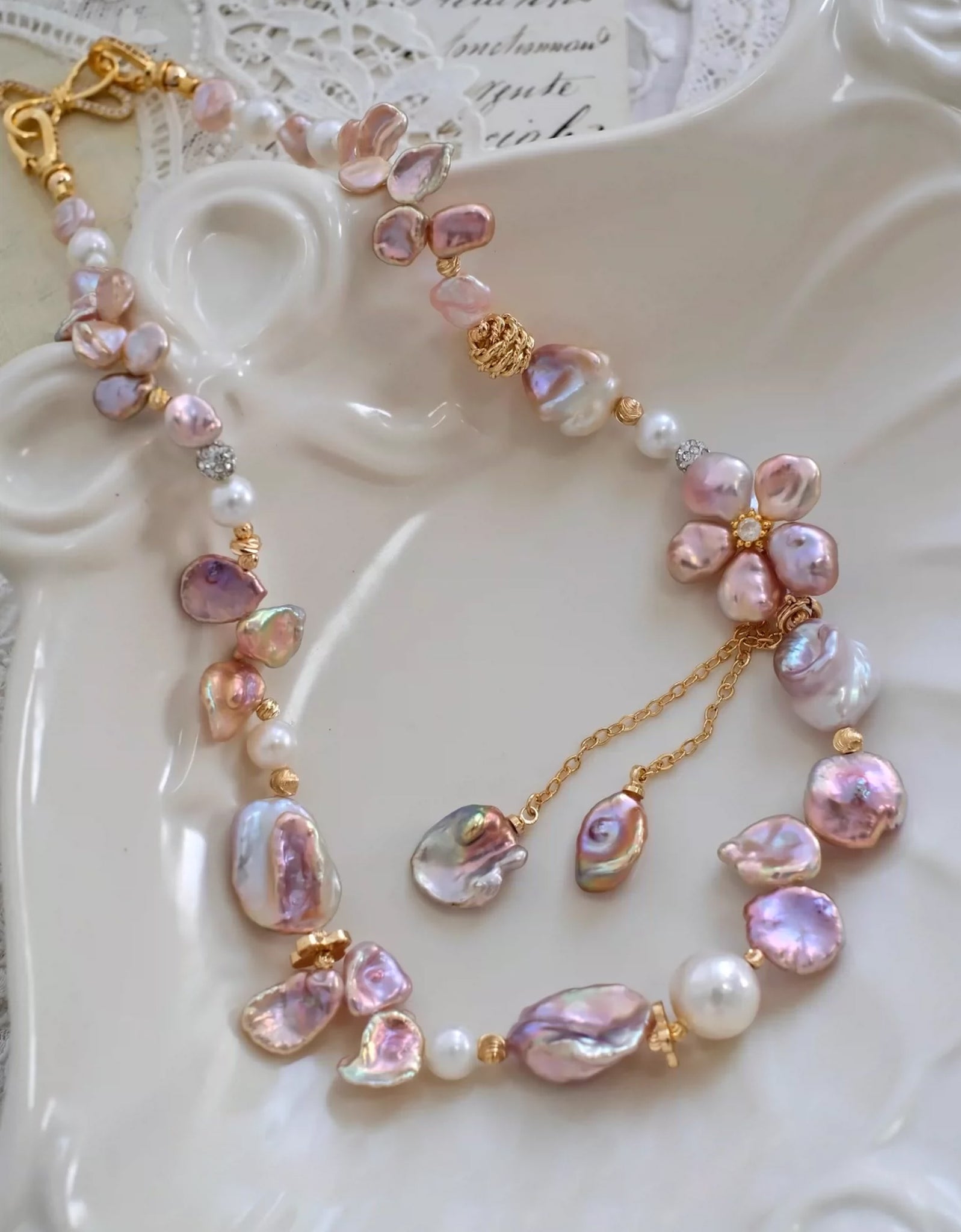 Keshi Baroque Pearl Necklace