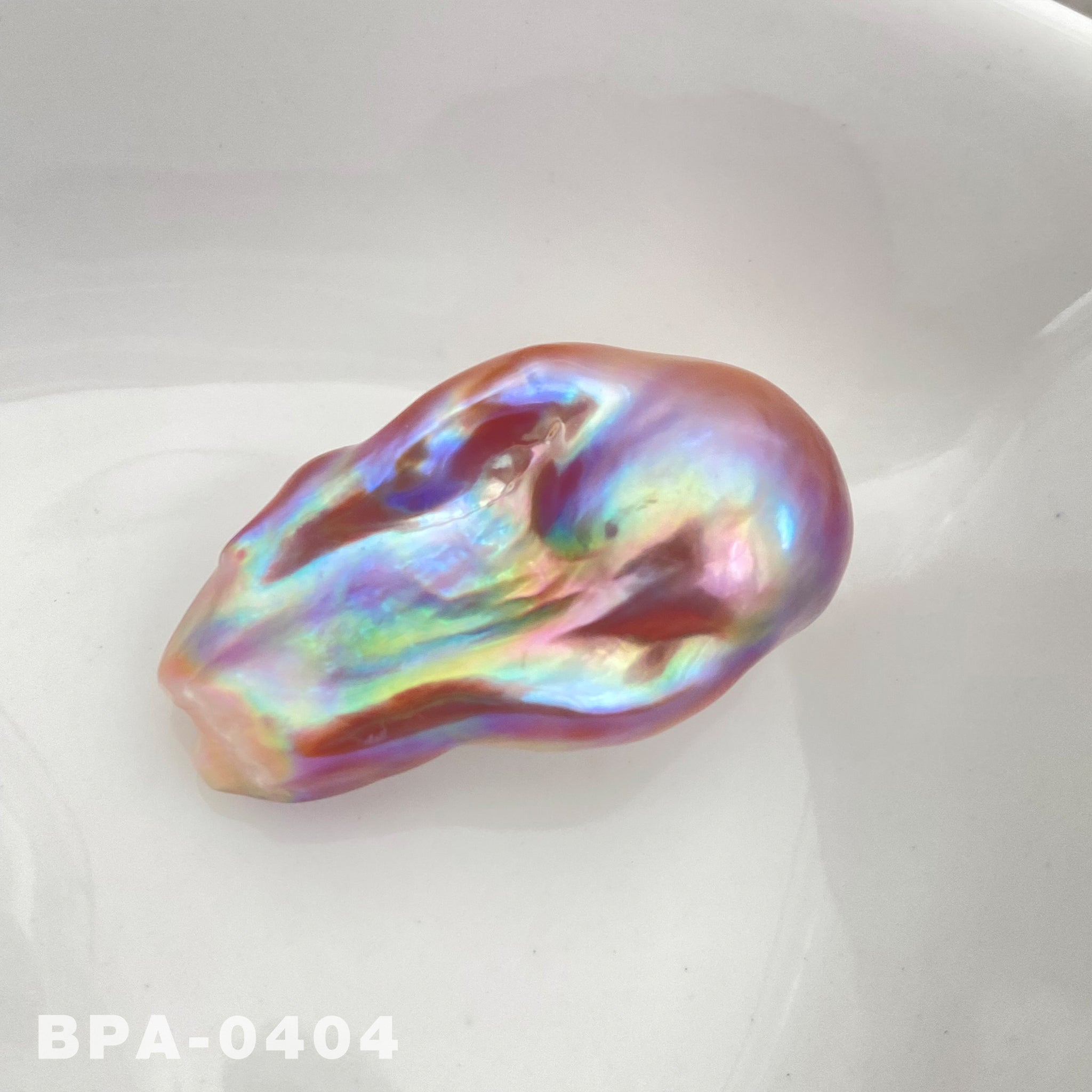33mm Freshwater Fireball Baroque Pearl