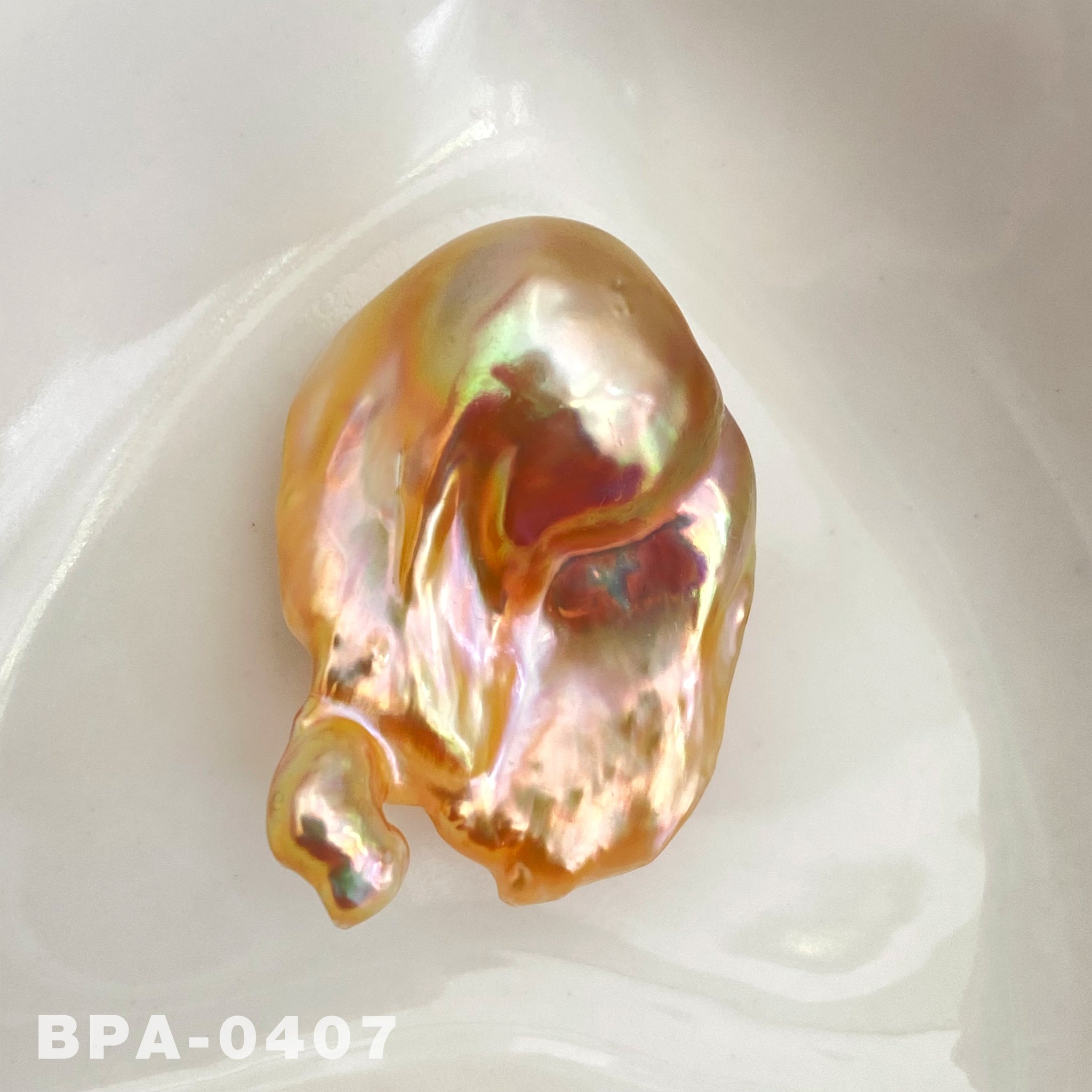 30.5mm Freshwater Fireball Baroque Pearl