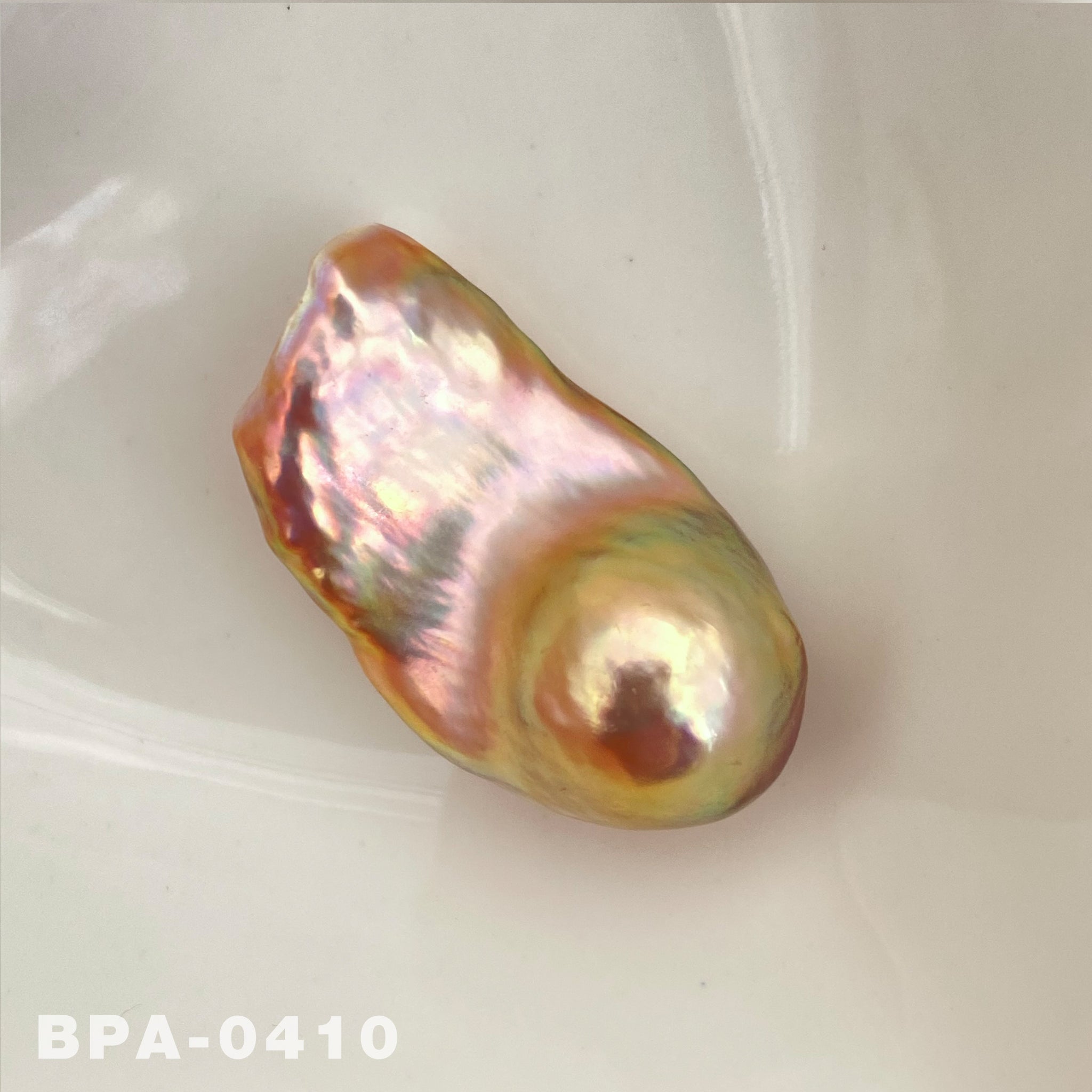30.5mm Freshwater Fireball Baroque Pearl