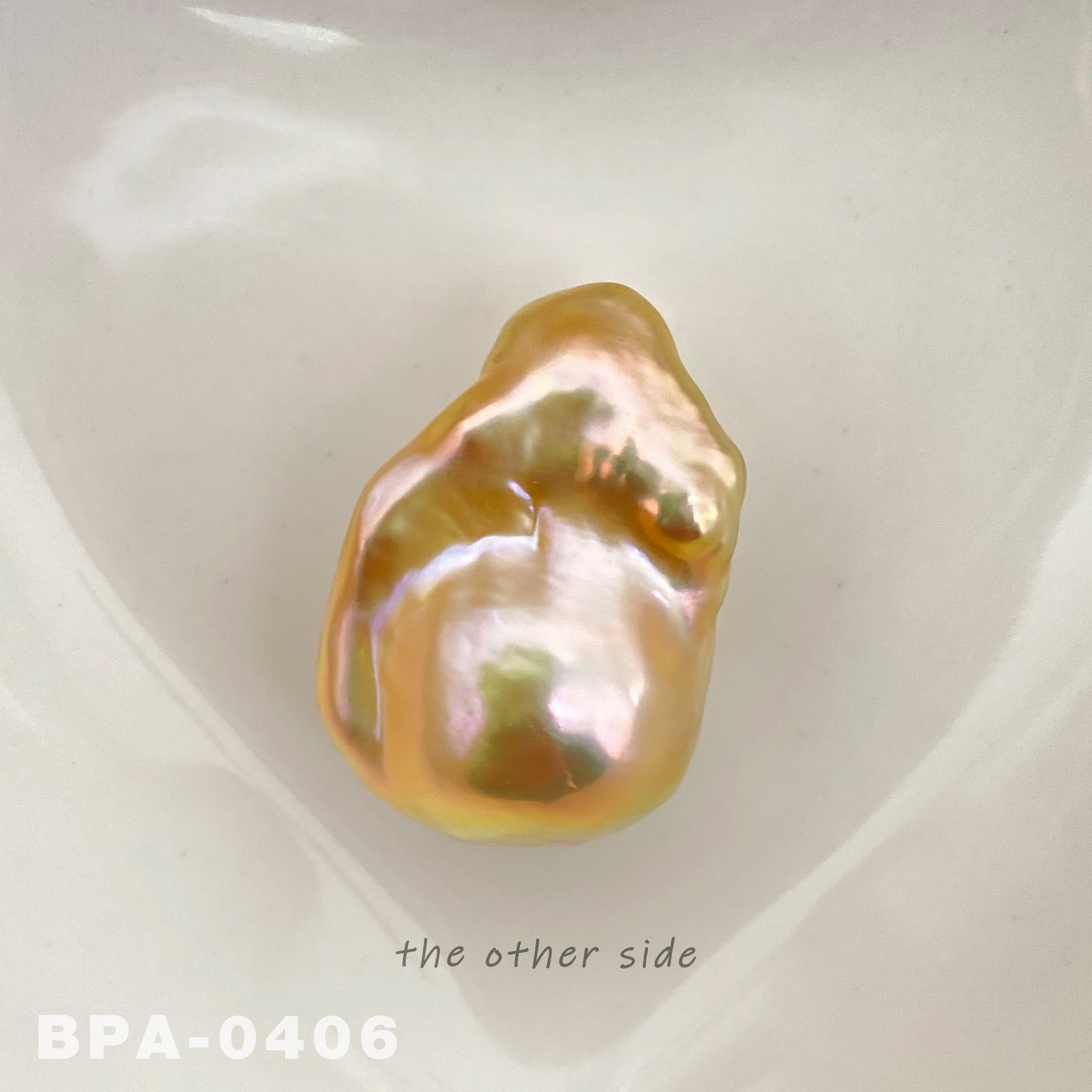 23.6mm Freshwater Fireball Baroque Pearl
