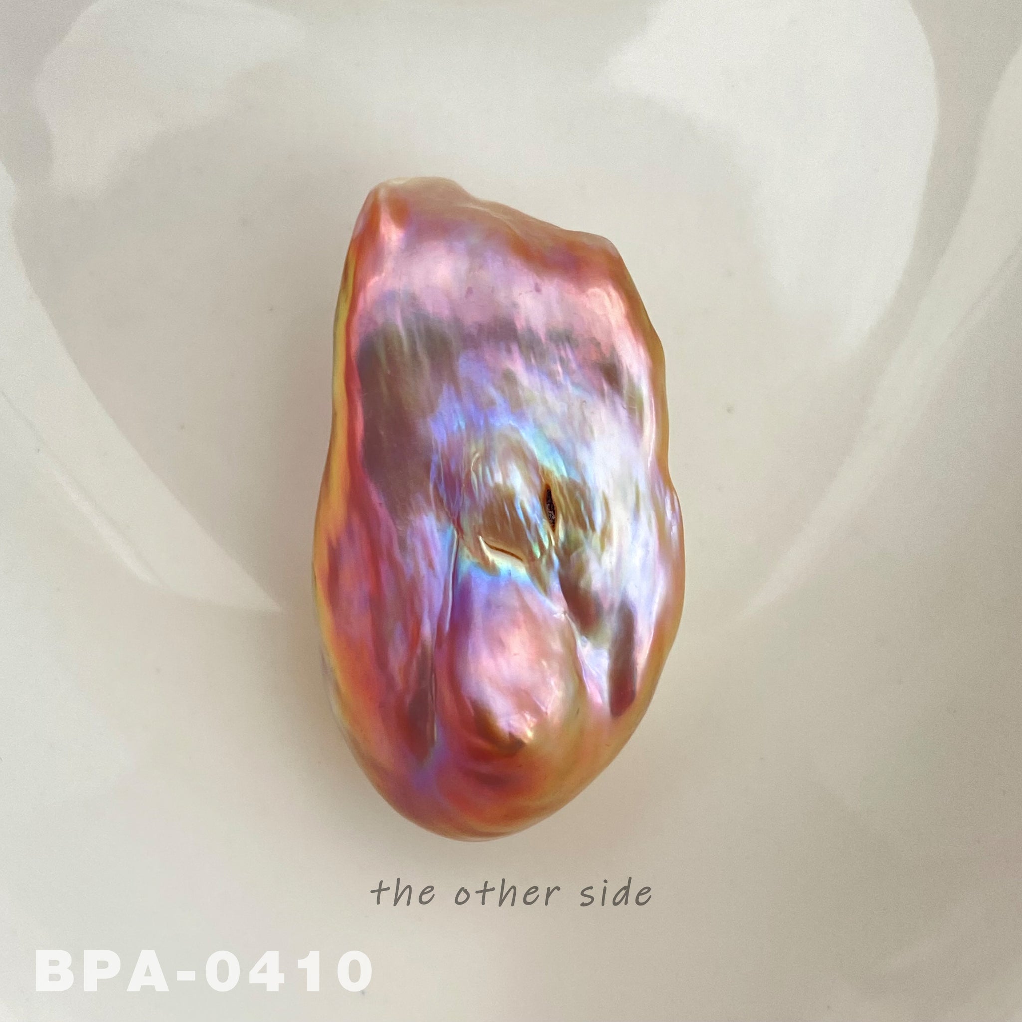30.5mm Freshwater Fireball Baroque Pearl