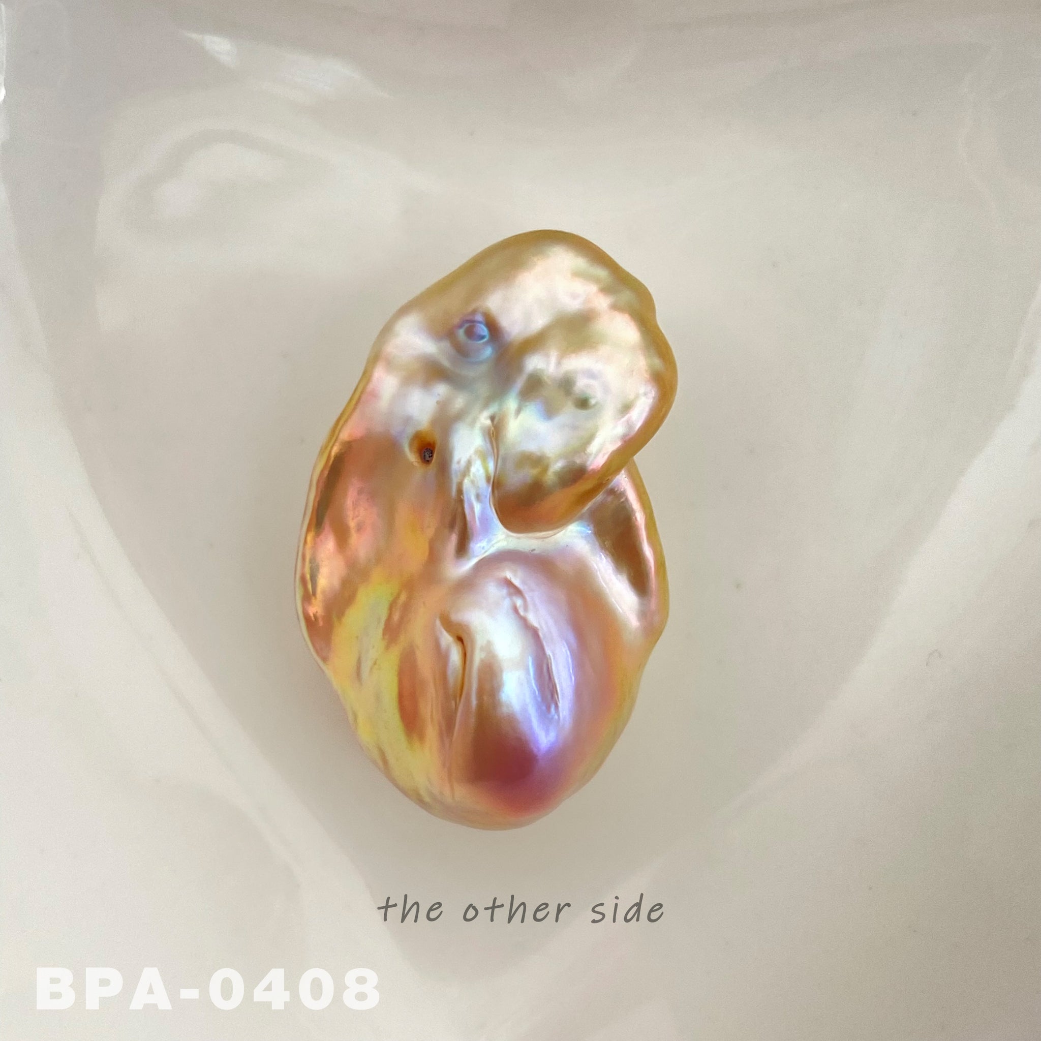 27.8mm Freshwater Fireball Baroque Pearl