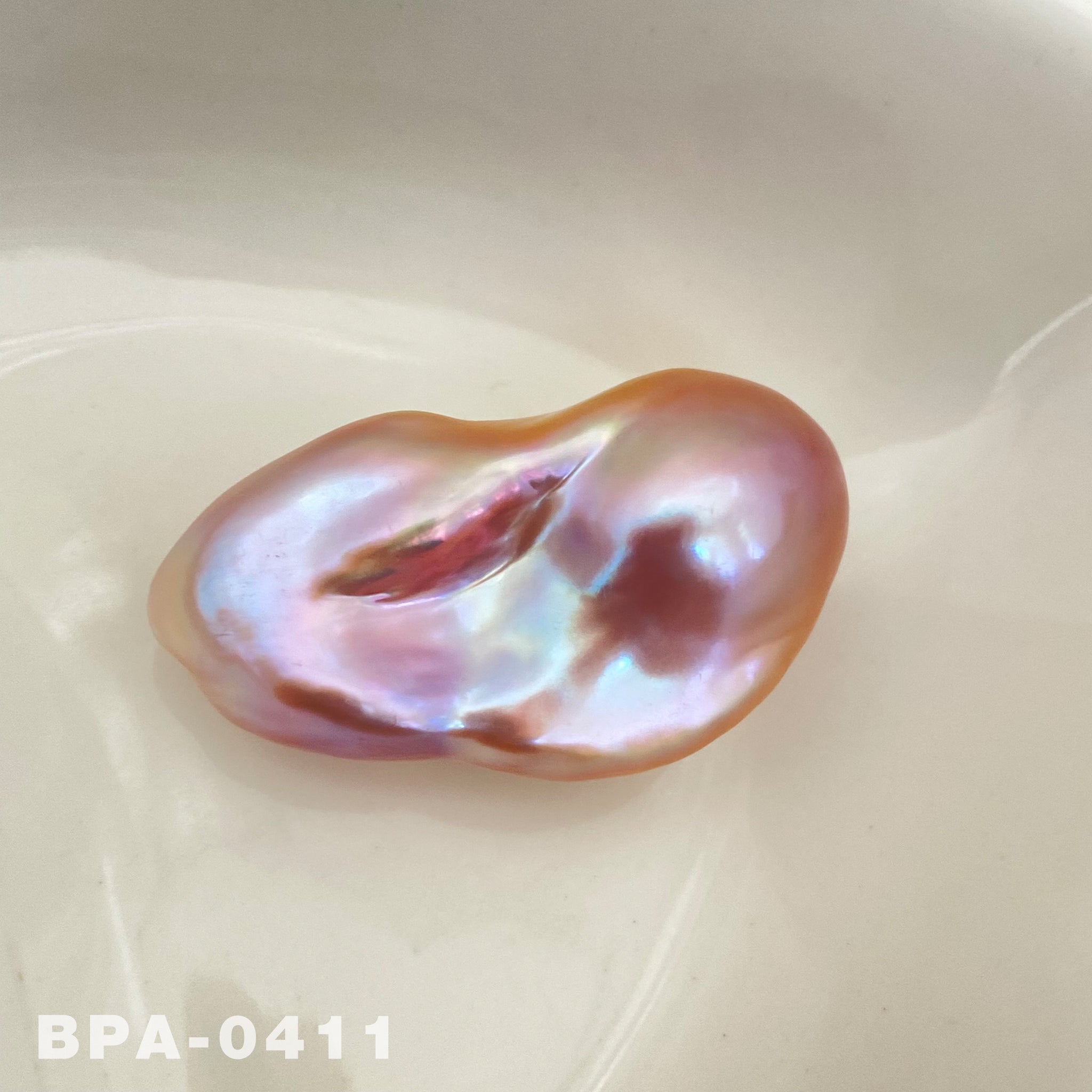 32.8mm Freshwater Fireball Baroque Pearl
