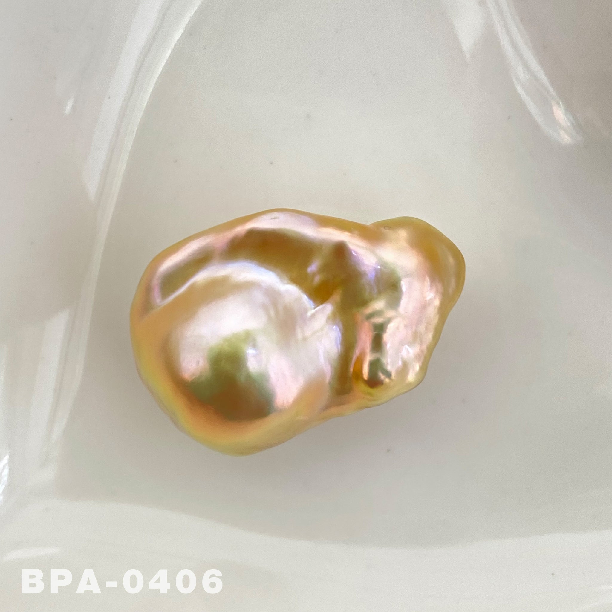 23.6mm Freshwater Fireball Baroque Pearl